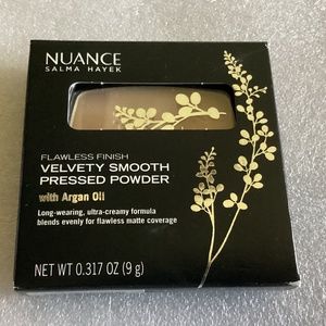 Nuance Flawless Finish Velvety Smooth Pressed Powder with Argan Oil Light 515